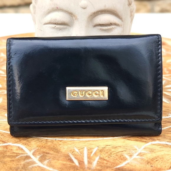 Gucci Patent Leather Black Key Holder - Picture 1 of 9
